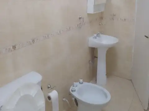 Oficina en Alquiler al Este