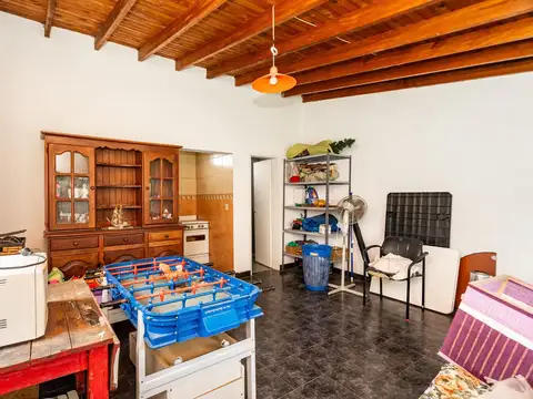 Casa 5 ambientes con 3 baños
