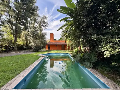 CASA A ESTRENAR EN BARRIO ABIERTO SOBRE LOTE DE 1200 M2 1200