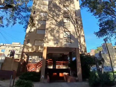 LA RIOJA 3000, Piso 2