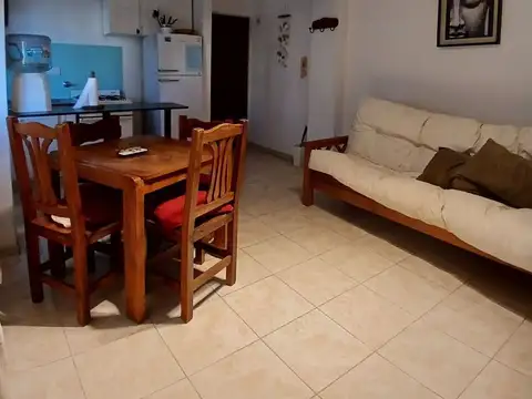 LA RIOJA 3000, Piso 2