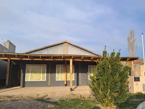 VENTA CASA EN CERVANTES.  SE ACEPTA VEHÍCULO.