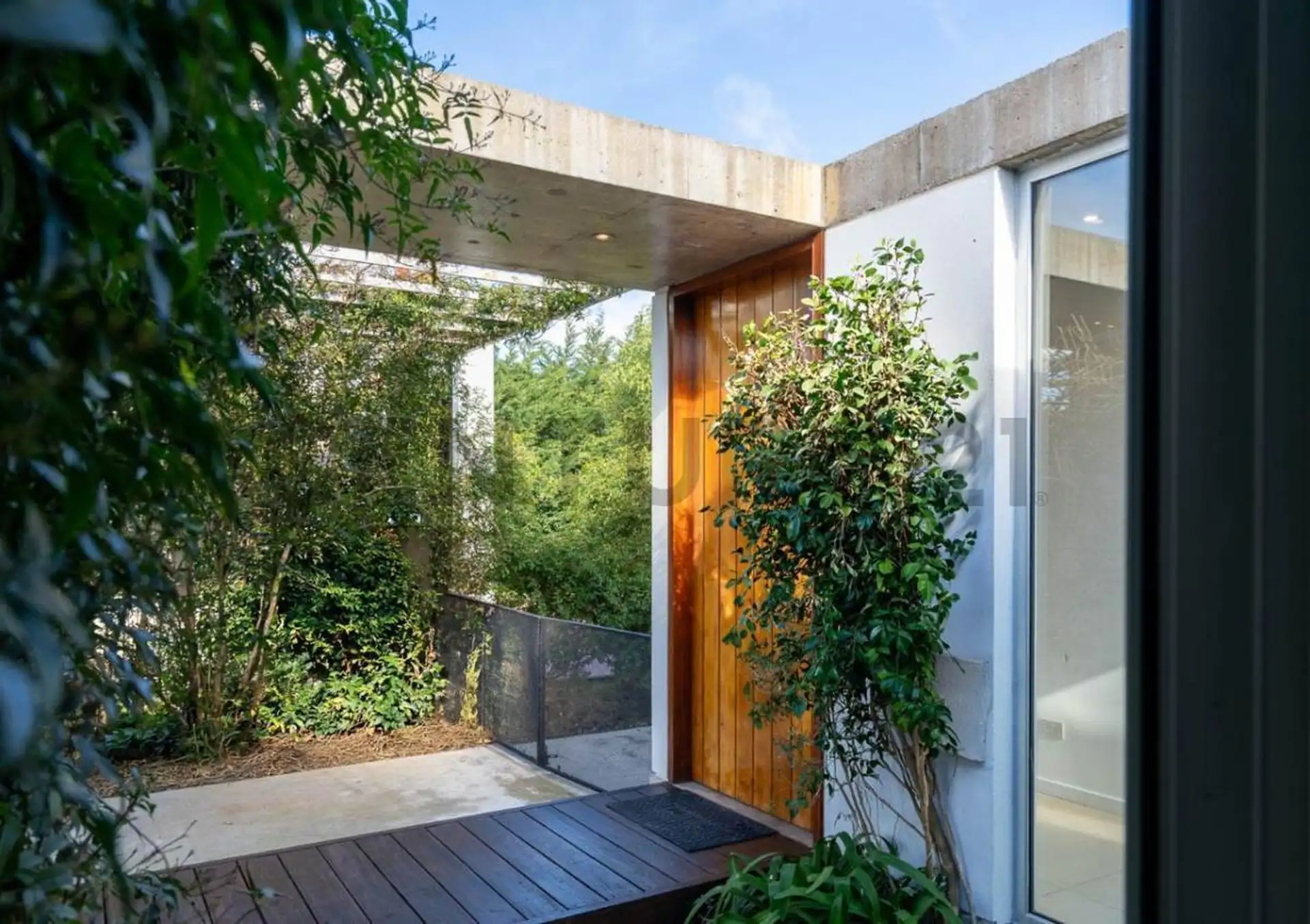 Casa 4 amb, 200m² en Arenas del Sur con piscina y parrilla