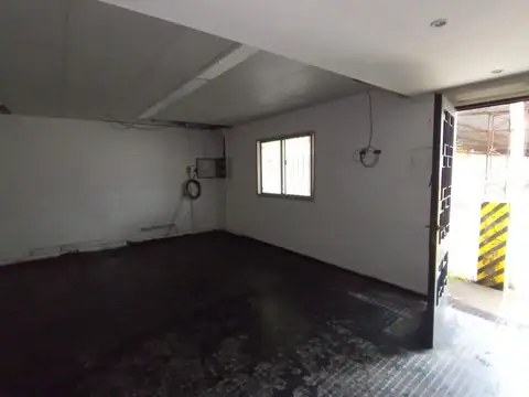 Galpon en Alquiler 60  mts Fondo