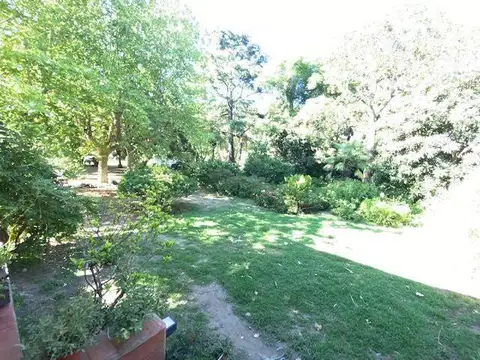 Lucia B. Pastor . Entre Martinez y Alvear