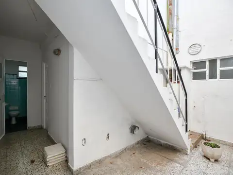 Depto Tipo Casa en Alquiler 40 años