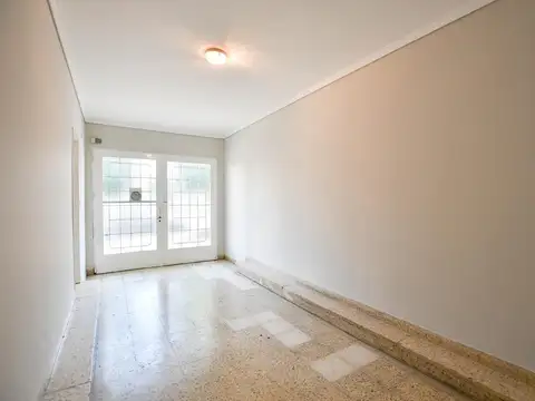 Depto Tipo Casa en Alquiler de 3 dormitorios