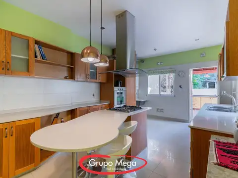 Casa en Venta al Este