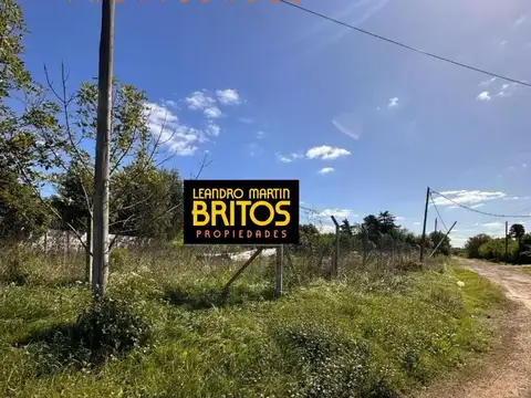 Almafuerte, Indianápolis, Francisco Álvarez