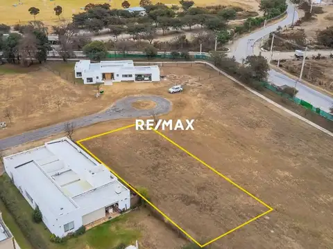 Terreno en Venta de 893,0 m2