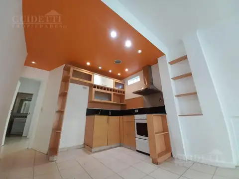 Alquiler Departamento 2 ambientes al Frente Balcón corrido Sum y Parrilla - V. Pueyrredón