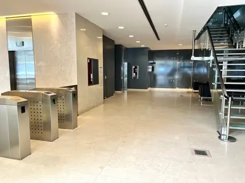 Oficina Monoambiente con 6 baños
