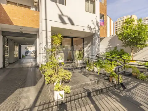 Av. Hipolito Yrigoyen 9200, Piso 10