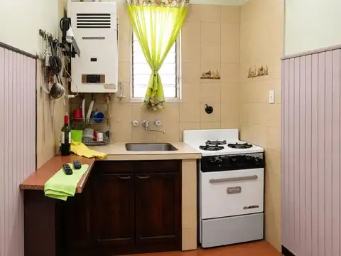 Depto Tipo Casa 2 ambientes con 1 baño