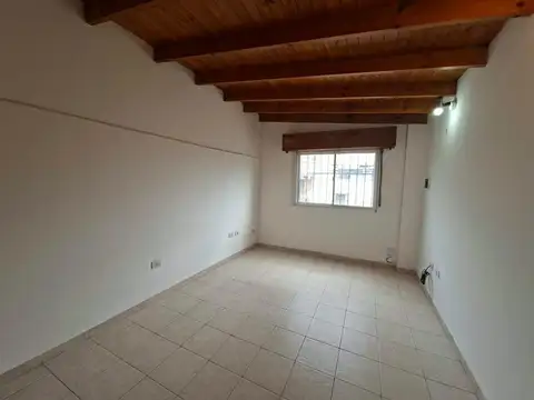 Casa en Alquiler en Zárate, $ 650.000