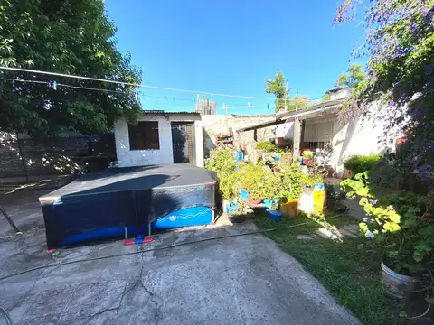 Casa en Venta con galpòn, Belen de Escobar