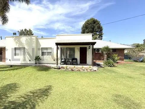 UNA CASA QUINTA CON ALMA PROPIA – ECOBARRIO SANTA ROSA, VENADO TUERTO.