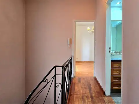 Depto Tipo Casa en Venta con 2 cocheras