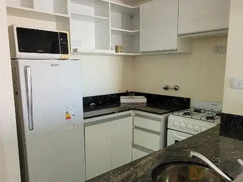 Ovideo Lagos 600, Piso 8