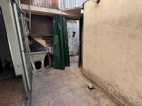 Depto Tipo Casa 2 ambientes con 1 baño