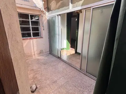 Depto Tipo Casa en Venta de 2 ambientes