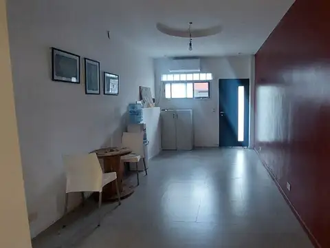 Depto Tipo Casa en Venta de 1 dormitorio