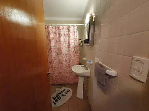 VENTA Departamento 2 dormitorios. Edificio Pringles