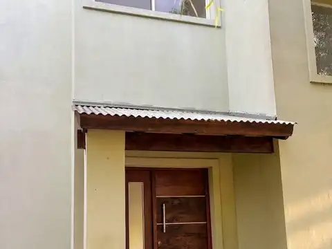 Casa en Alquiler de 4 dormitorios