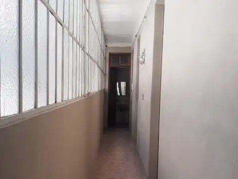 San Juan 100 1° - Departamento de 4 ambientes muy luminoso