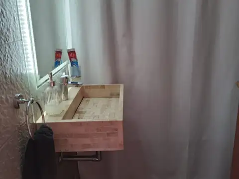 Casa en Venta en Quilmes Oeste, USD 140.000