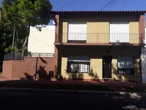 Casa en Venta en Quilmes Oeste, USD 140.000
