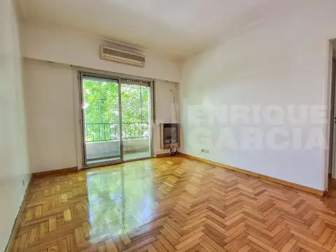 VENTA DEPARTAMENTO 3 AMBIENTES AL FRENTE BALCÓN CORRIDO