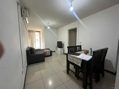 Avenida Vélez Sarsfield 700