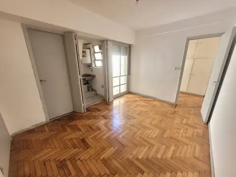 Santiago Del Estero 700, Piso 2