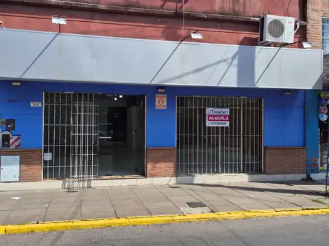 Excelente Local en ALQUILER.