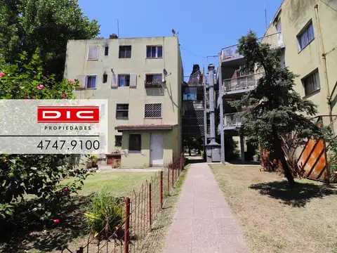 Depto 4 amb c/espacio guardacoche - Boulogne