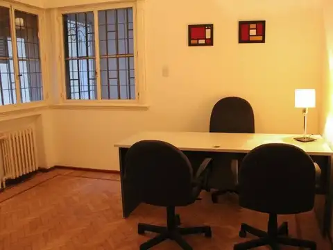 Casa en al frente Paraguay 441