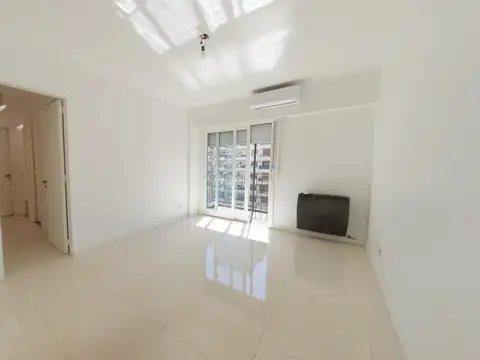 Departamento 3 ambientes en excelente estado - Conesa y Monroe