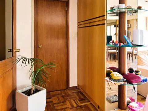 Departamento en Venta con 2 cocheras