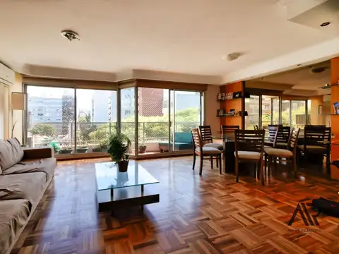 Francisco A. 100