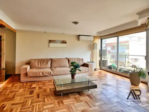 Departamento en Venta de 6 ambientes