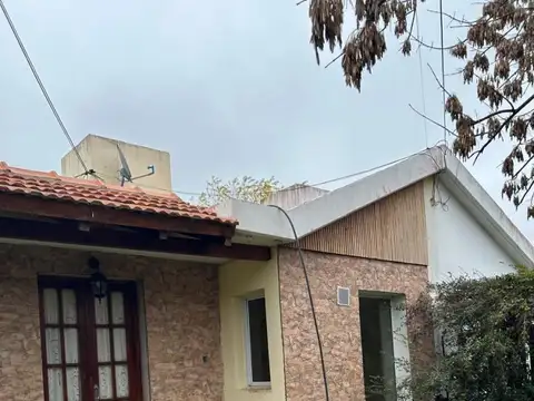 Casa en Venta en Juana Koslay, Juan Martín de Pueyrredón