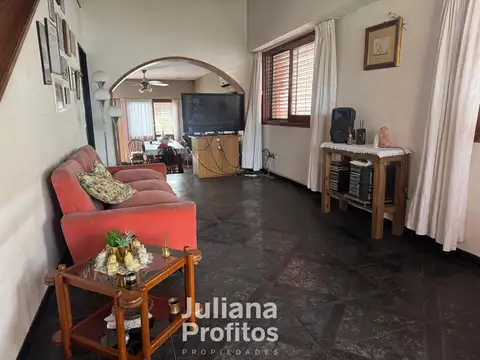 Casa en Venta en Quilmes Oeste, USD 198.000