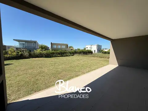 Casa en Alquiler en Puertos, USD 1.300