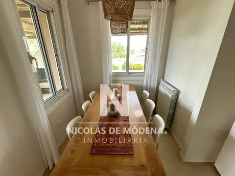 Casa en Alquiler Temporal de 4 dormitorios
