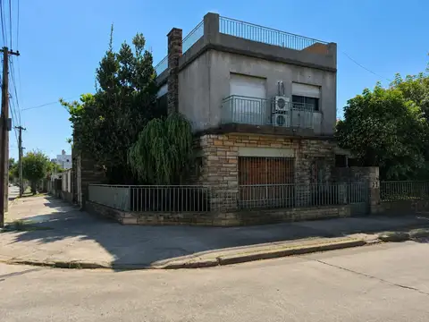 Juan Larrea 3000