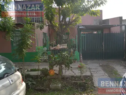Venta de Casa + 3 departamentos - San Pedro
