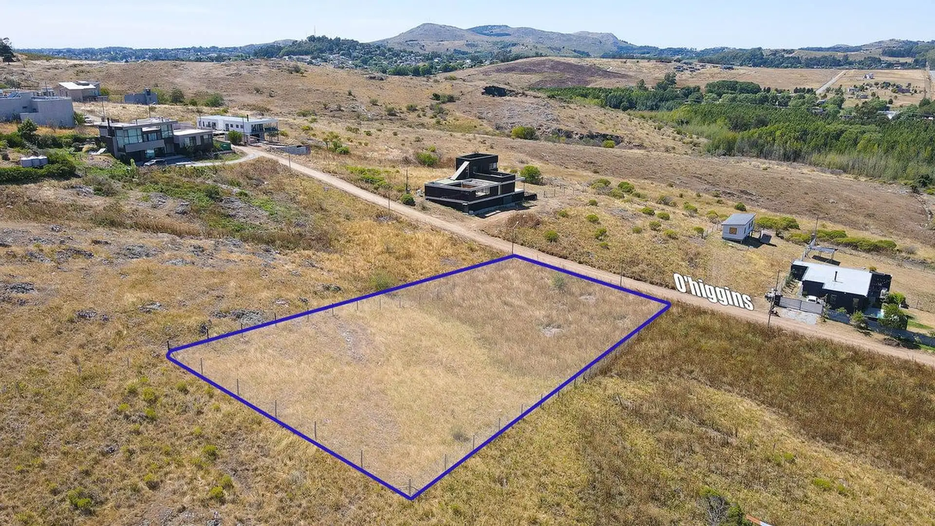 VENDO AMPLIO LOTE EN TANDIL