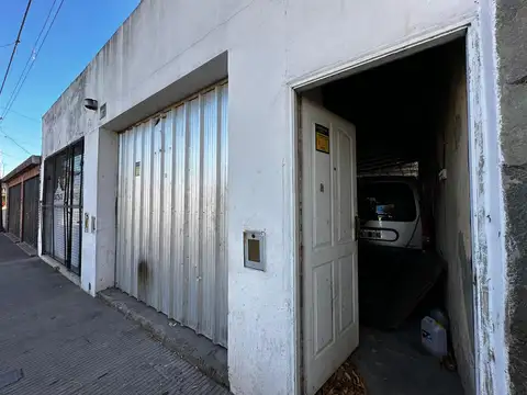 Libertad  al 700. Galpon  en venta