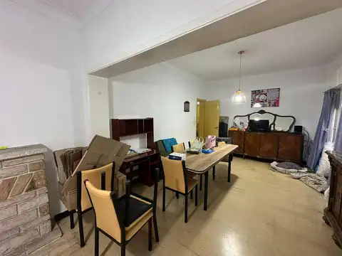 En Venta Casa 4 Ambientes Con Patio Excelente Ubicacion